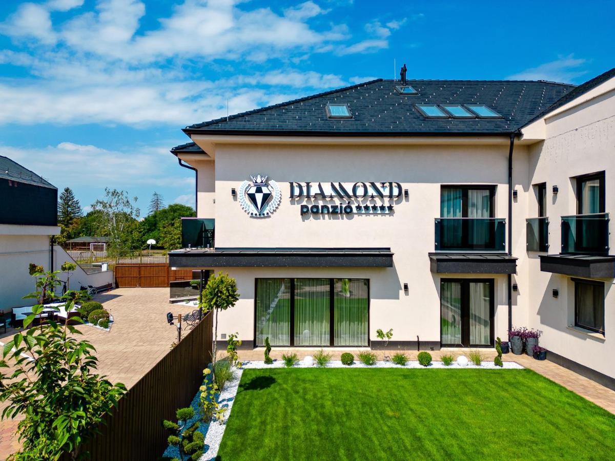 Diamond Panzio Bed & Breakfast Hajduszoboszlo Exterior photo