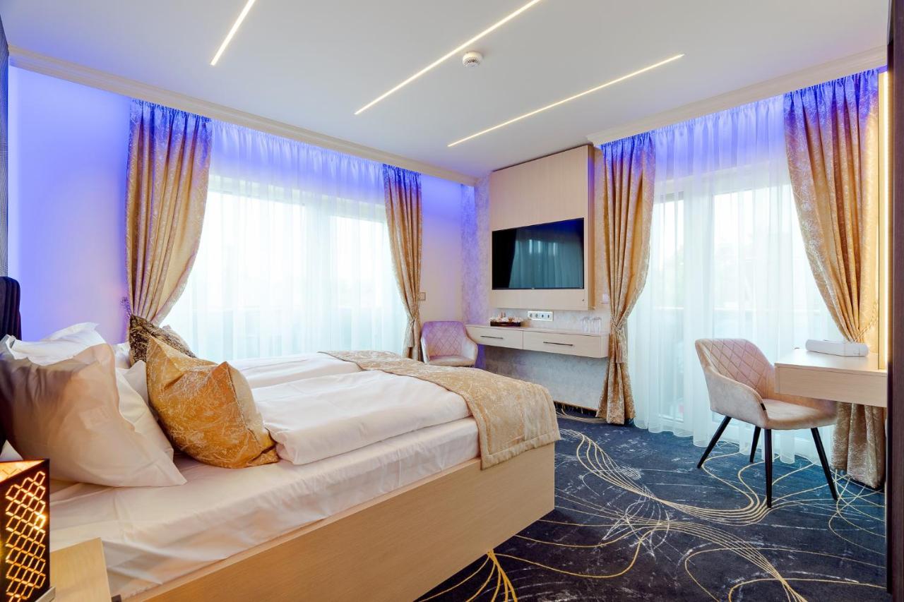 Diamond Panzio Bed & Breakfast Hajduszoboszlo Exterior photo