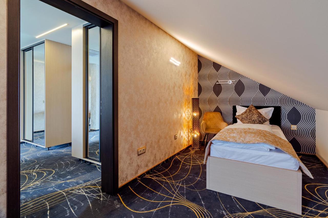 Diamond Panzio Bed & Breakfast Hajduszoboszlo Exterior photo