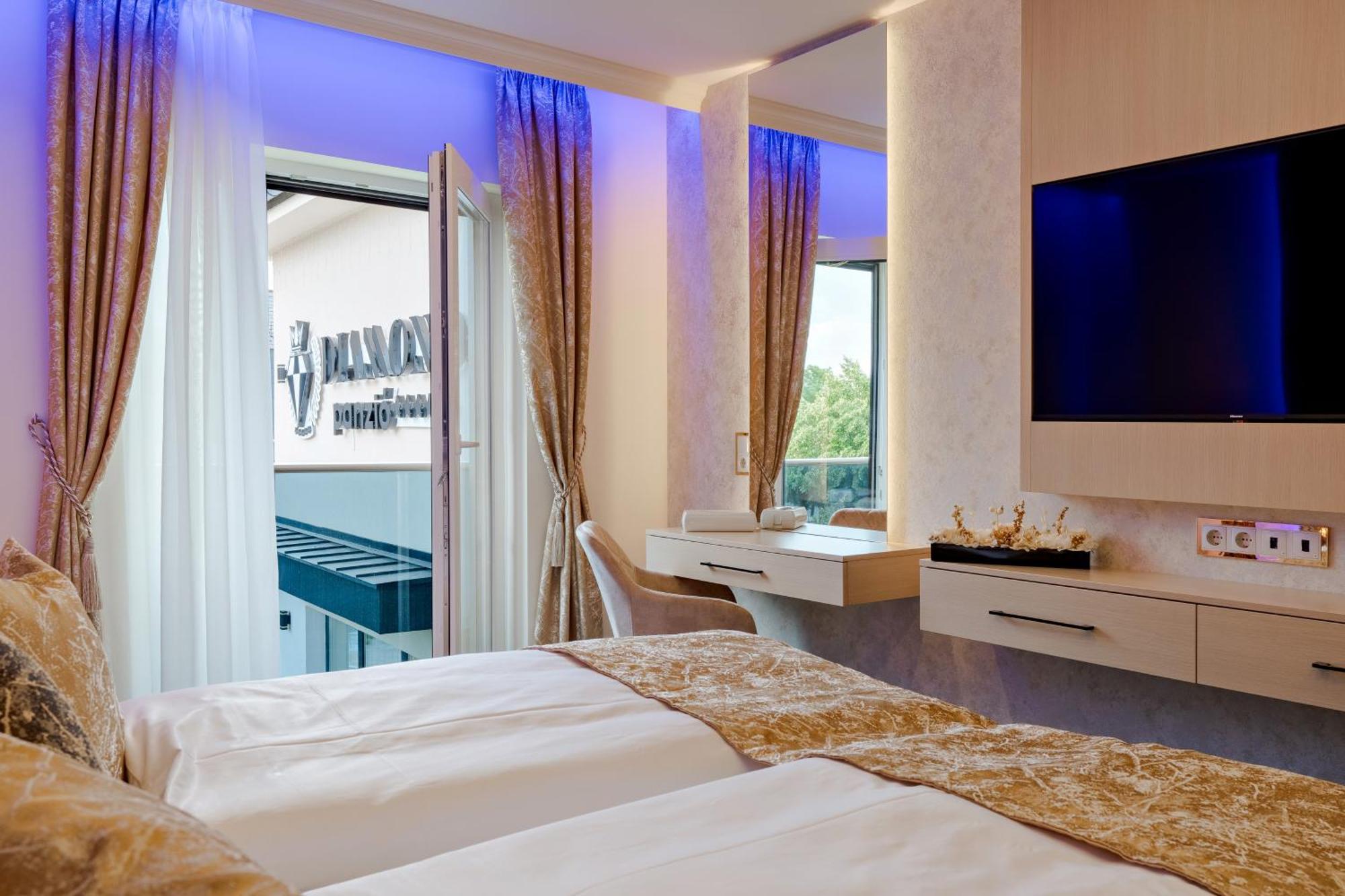 Diamond Panzio Bed & Breakfast Hajduszoboszlo Exterior photo